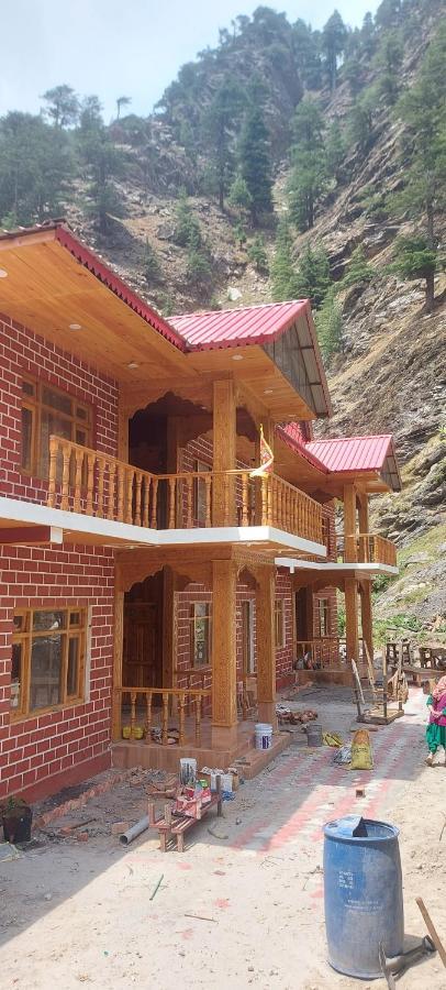 Hotel Royal Hillcrest Harsil Екстер'єр фото