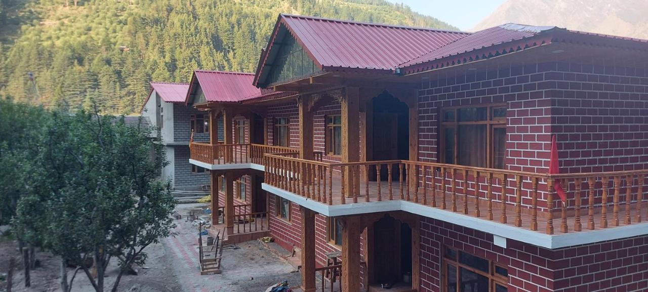 Hotel Royal Hillcrest Harsil Екстер'єр фото